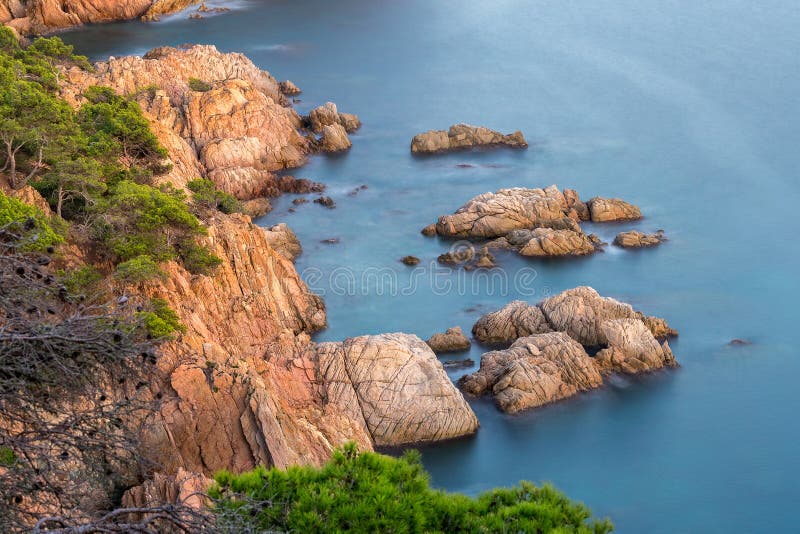 Het detail van Nice van Costa Brava kust in Spanje royalty-vrije stock foto