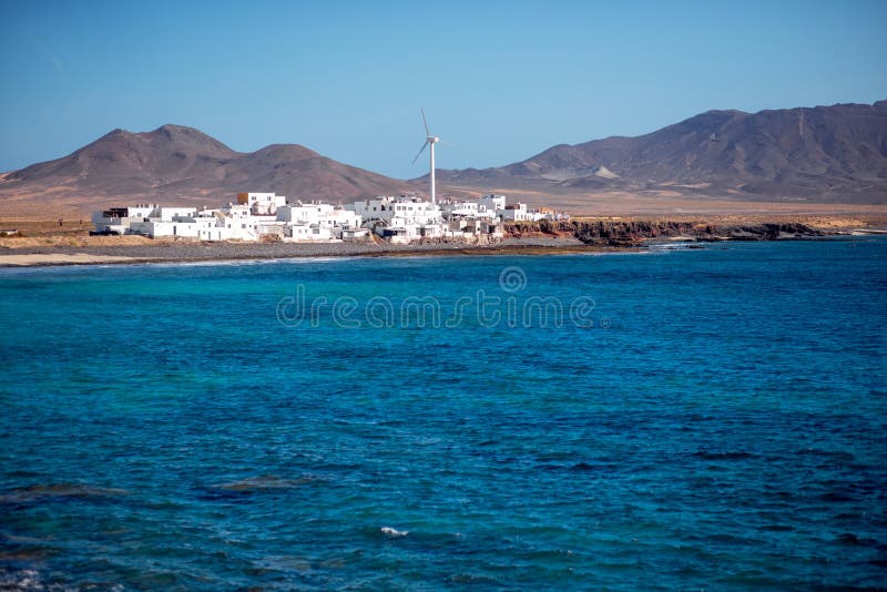 Het dorp van Puerto de la Cruz op Fuerteventura-eiland stock fotografie Het dorp van Puerto de la Cruz op Fuerteventura-eiland stock fotografie