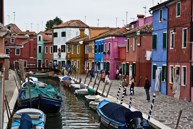 Het eiland van Burano, Venetië, Italië stock foto's Het eiland van Burano, Venetië, Italië stock foto's
