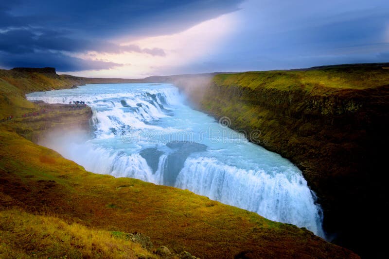 Het Ijslandse landschap van Gullfosswaterfal stock afbeeldingen Het Ijslandse landschap van Gullfosswaterfal stock afbeeldingen
