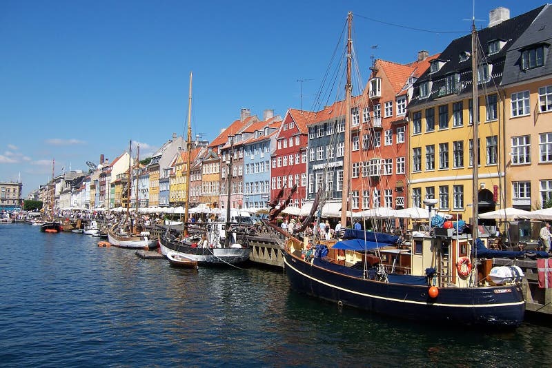 Het kanaal van Kopenhagen, boten.