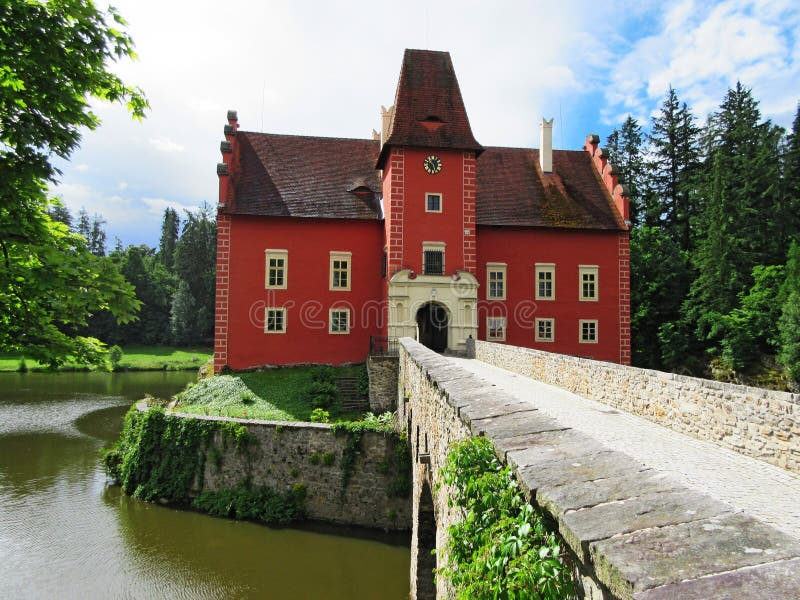 Het kasteel van Lhota van Cervena, Tsjechische Republiek stock foto Het kasteel van Lhota van Cervena, Tsjechische Republiek stock foto