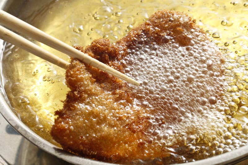 Koken, frituren stock foto