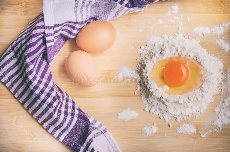 Het Koken van het brood royalty-vrije stock fotografie Het Koken van het brood royalty-vrije stock fotografie