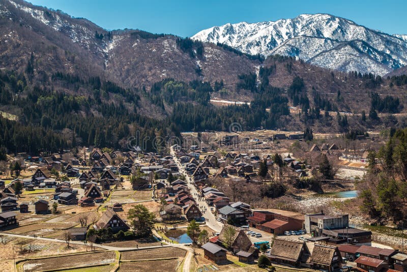 Het landschap van shirakawa-gaat dorp Dit dorp is Unesco-de plaats van de werelderfenis in Japan stock afbeeldingen Het landschap van shirakawa-gaat dorp Dit dorp is Unesco-de plaats van de werelderfenis in Japan stock afbeeldingen