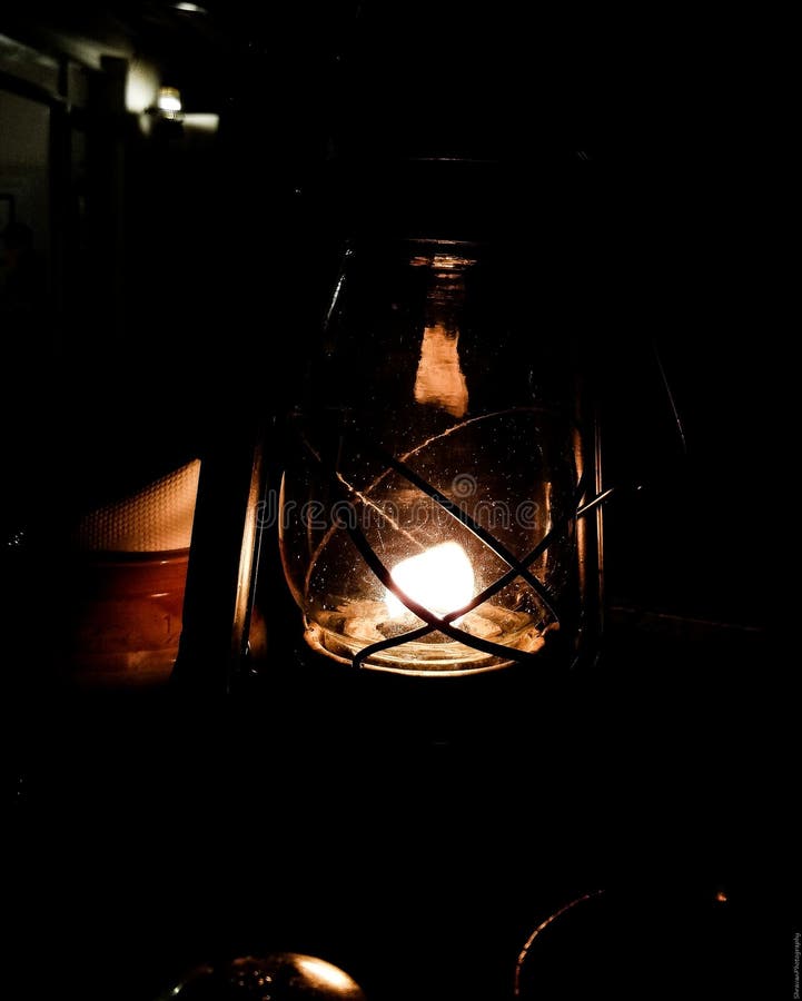 Het licht van binnenuit brandwonden het helderst! stock fotografie Het licht van binnenuit brandwonden het helderst! stock fotografie