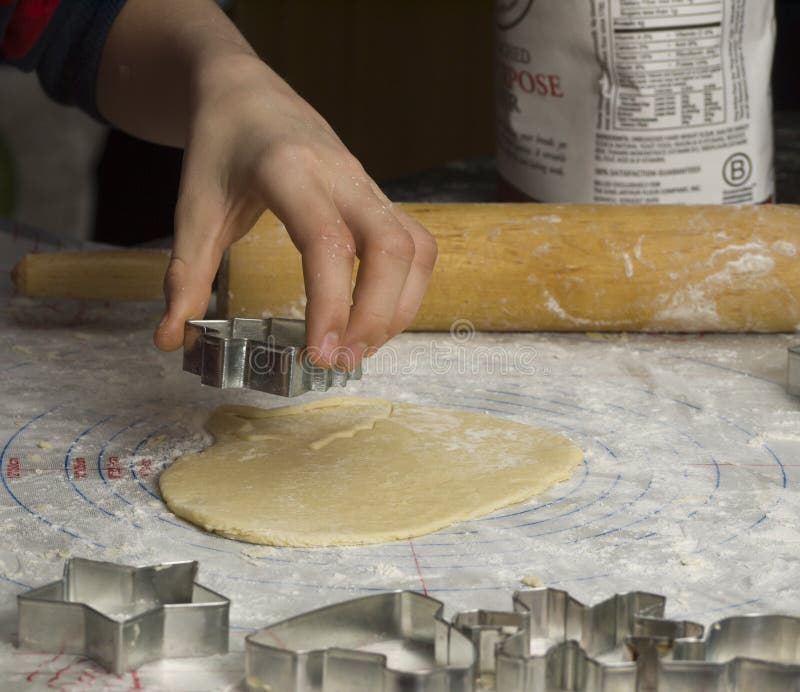 Het maken van Koekjes royalty-vrije stock afbeeldingen Het maken van Koekjes royalty-vrije stock afbeeldingen