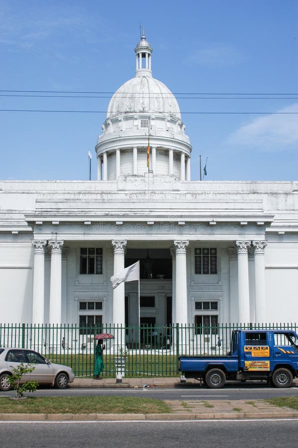 Het nieuwe Stadhuis in Colombo, Sri Lanka stock foto Het nieuwe Stadhuis in Colombo, Sri Lanka stock foto