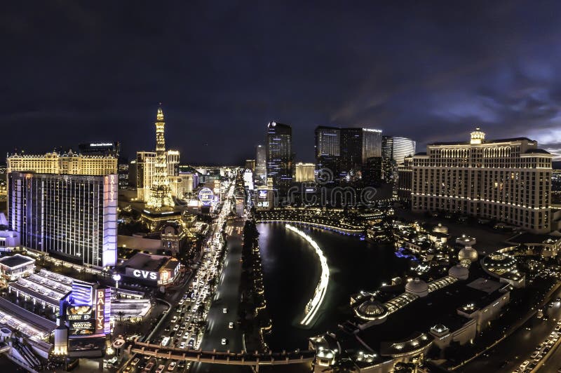 Het overzien van de strook van Las Vegas in Nevada stock fotografie Het overzien van de strook van Las Vegas in Nevada stock fotografie