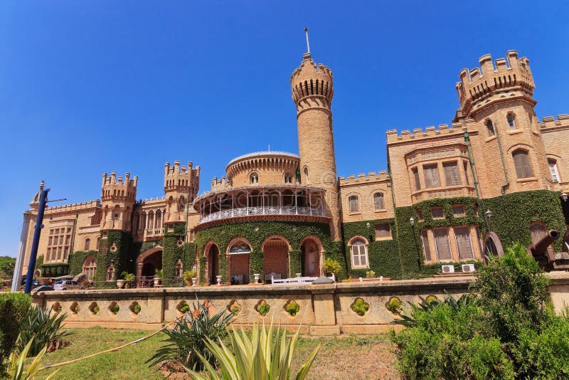 Het Paleis van Bangalore royalty-vrije stock afbeeldingen Het Paleis van Bangalore royalty-vrije stock afbeeldingen