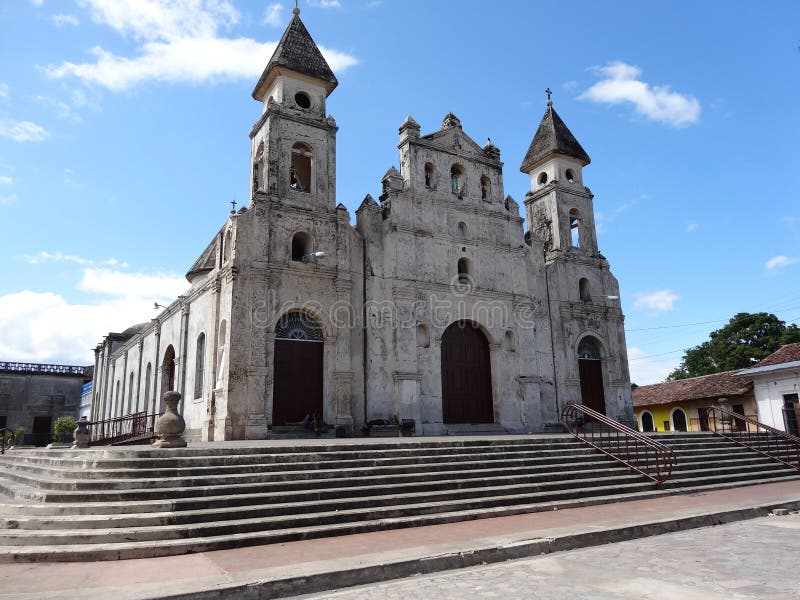 Het panorama van Granada Nicaragua november van kerk guadalupe stock foto's Het panorama van Granada Nicaragua november van kerk guadalupe stock foto's