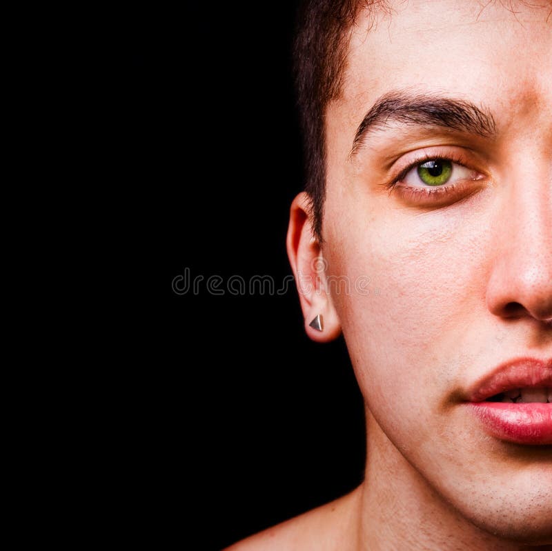 Het portret van de close-up - half gezicht van de mannelijke mens stock foto Het portret van de close-up - half gezicht van de mannelijke mens stock foto