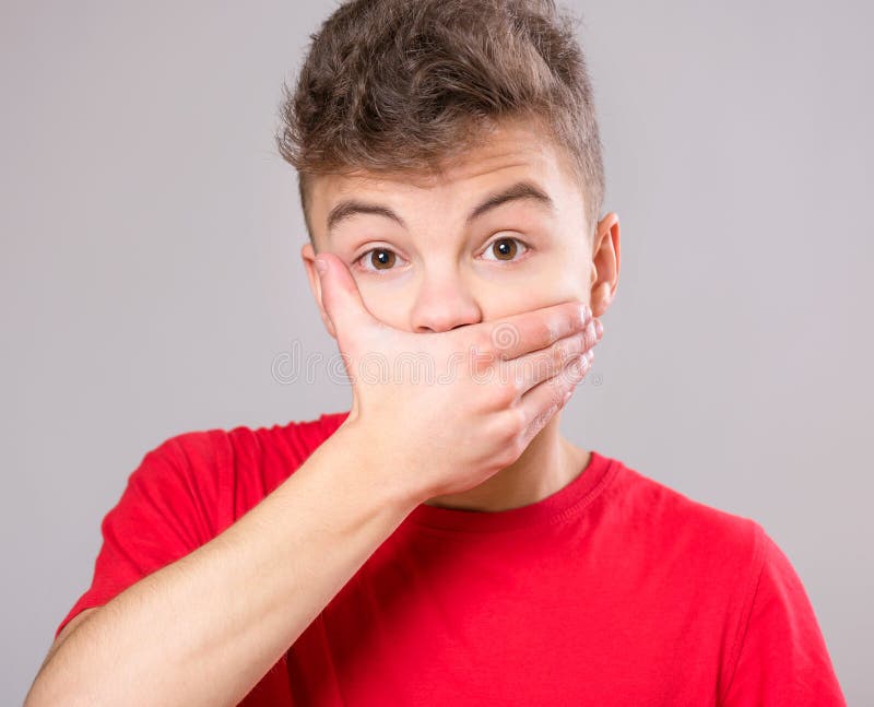 Portret van een tienerjongen stock afbeeldingen