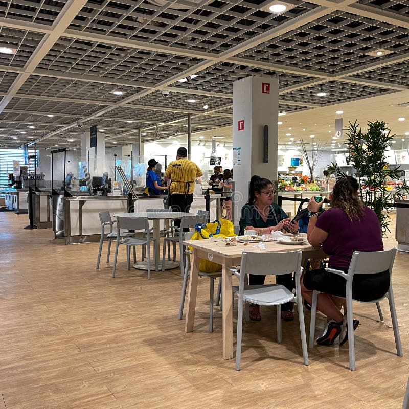 Het Restaurant De Detailhandel in Woningen Van De Ikea Redactionele Stock Afbeelding Image of toestellen, onbeweeglijk: