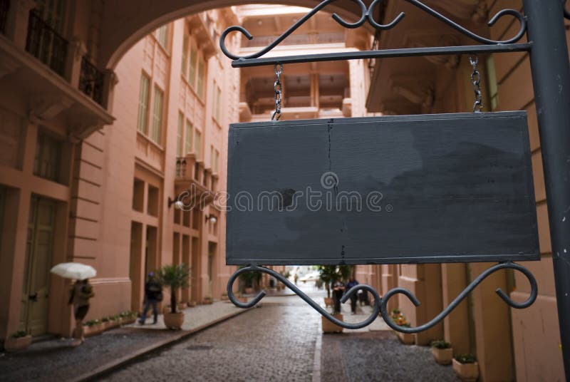 Het roze Houten Teken van de Bouw royalty-vrije stock foto Het roze Houten Teken van de Bouw royalty-vrije stock foto