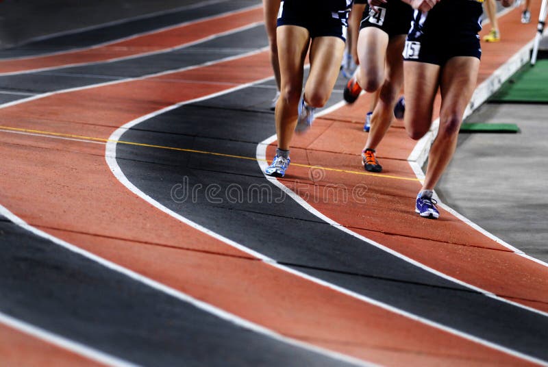 Het runnen van een Race op Concurrentie van Spoorsporten royalty-vrije stock fotografie Het runnen van een Race op Concurrentie van Spoorsporten royalty-vrije stock fotografie