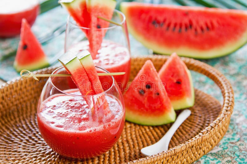 Het sap van de watermeloen
