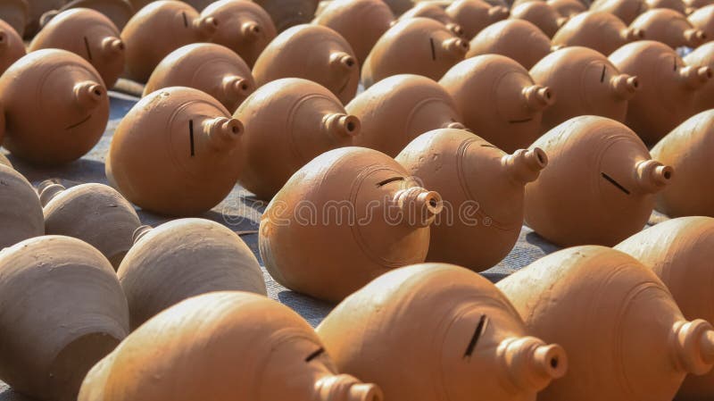 Klei spaarvarken royalty-vrije stock foto