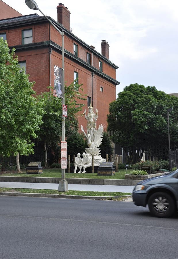 Het Standbeeld van Hinduswellcome Godness Saraswati van Washington District van Colombia de V.S.