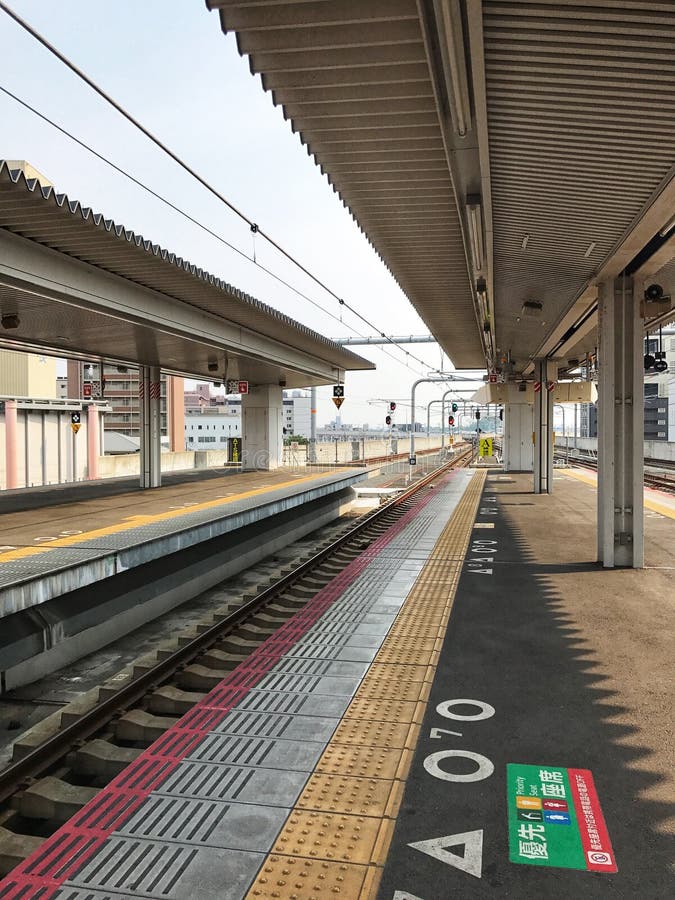 Het station van Nara Nara is een hoofdstad van de prefectuur van Nara in het Kansai gebied van Japan wordt gevestigd dat royalty-vrije stock afbeeldingen Het station van Nara Nara is een hoofdstad van de prefectuur van Nara in het Kansai gebied van Japan wordt gevestigd dat royalty-vrije stock afbeeldingen