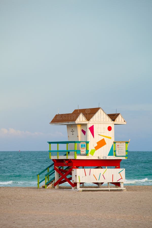 Het Strand Florida, het huis van Miami van de Art decobadmeester stock afbeeldingen Het Strand Florida, het huis van Miami van de Art decobadmeester stock afbeeldingen