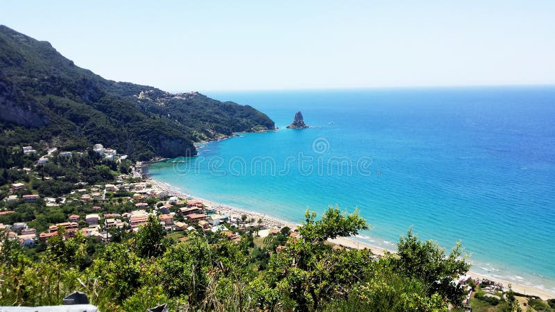 Het Strand van heilige Gordios (Agios Gordios), het Eiland van Korfu, Griekenland stock fotografie Het Strand van heilige Gordios (Agios Gordios), het Eiland van Korfu, Griekenland stock fotografie