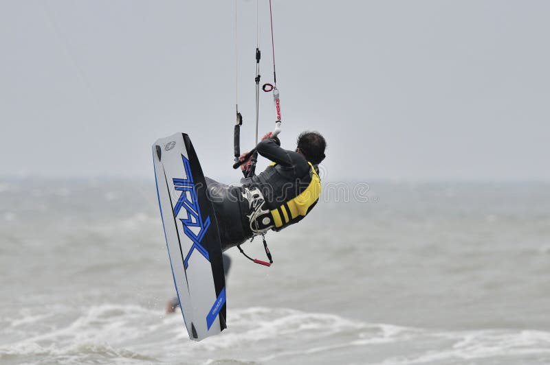 Het surfen in de lucht. stock afbeeldingen Het surfen in de lucht. stock afbeeldingen