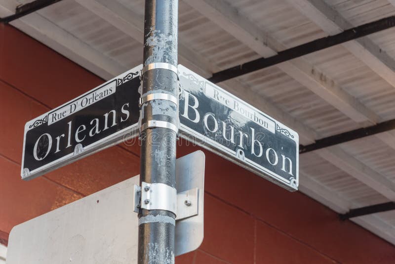 Het teken van de bourbonstraat in New Orleans, Louisiane, de V.S. stock afbeelding Het teken van de bourbonstraat in New Orleans, Louisiane, de V.S. stock afbeelding