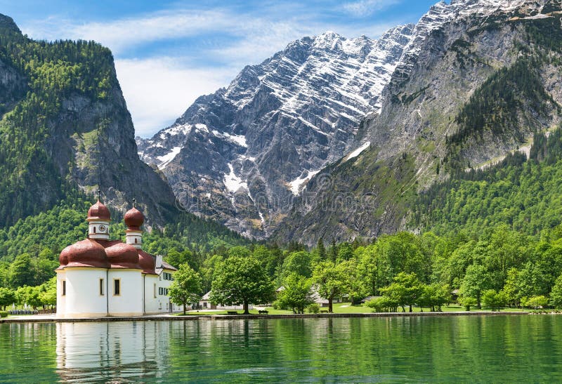 Het toneelkã¶nigssee-meer royalty-vrije stock afbeeldingen Het toneelkã¶nigssee-meer royalty-vrije stock afbeeldingen