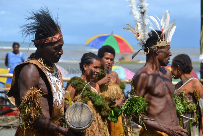 Het traditionele festival Papoea-Nieuw-Guinea van het dansmasker royalty-vrije stock afbeelding Het traditionele festival Papoea-Nieuw-Guinea van het dansmasker royalty-vrije stock afbeelding