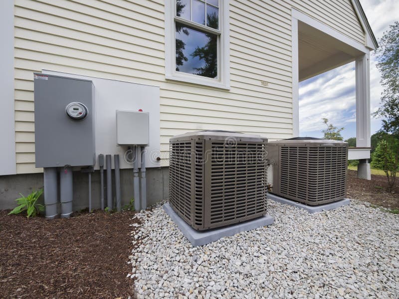 Het verwarmen en de airconditioningseenheden van HVAC