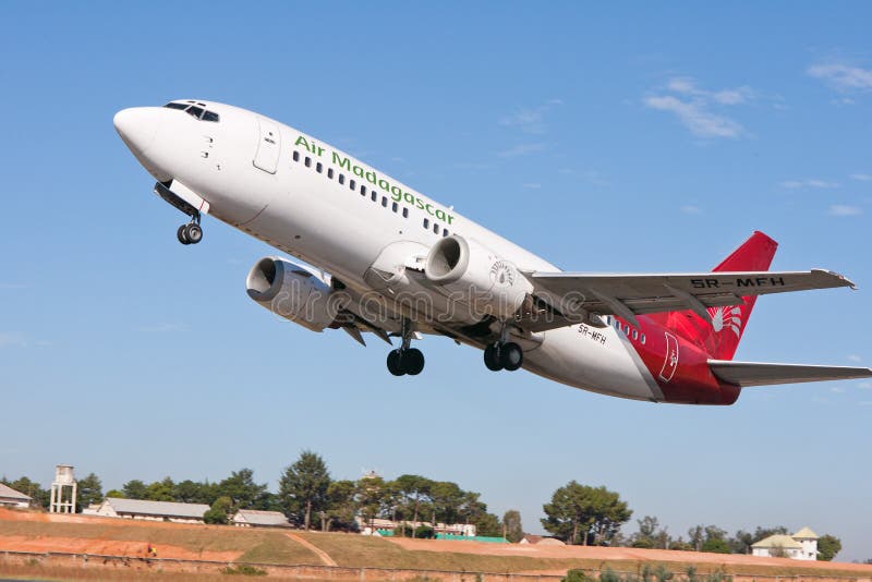 Het vliegtuig van Madagascar van de Lucht van de start royalty-vrije stock afbeelding Het vliegtuig van Madagascar van de Lucht van de start royalty-vrije stock afbeelding