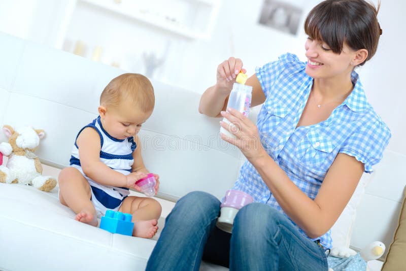 Het voorbereiden van de flesvoeding