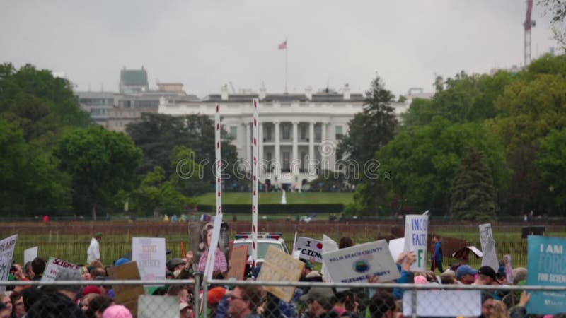 Het witte huis is de achtergrond van de ' washington dc mars for science '