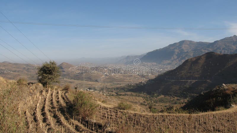 Het zijlandschap van het land in Yemen royalty-vrije stock fotografie Het zijlandschap van het land in Yemen royalty-vrije stock fotografie