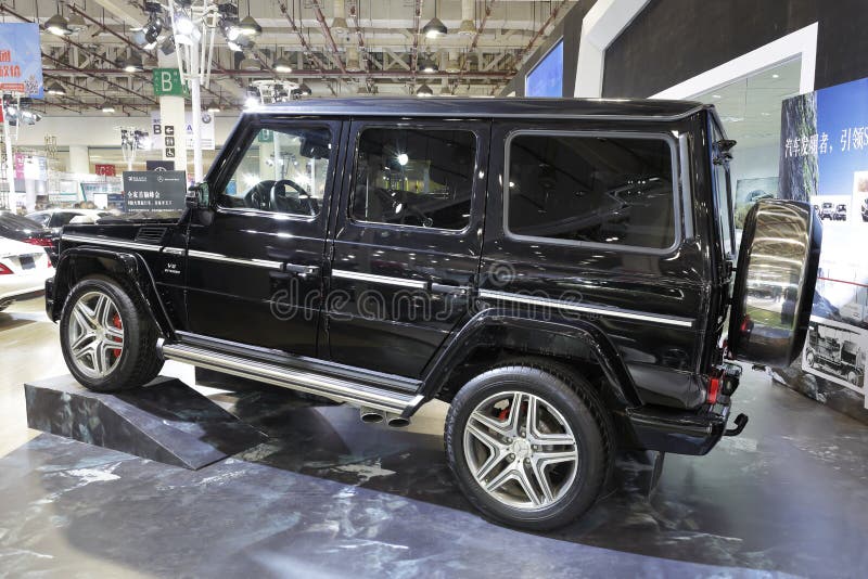 Het zwarte zijaanzicht van Mercedes g63 amg, toont in amoy stad, China royalty-vrije stock afbeelding Het zwarte zijaanzicht van Mercedes g63 amg, toont in amoy stad, China royalty-vrije stock afbeelding