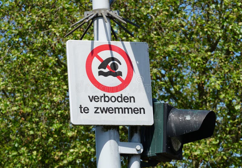 Het zwemmen belemmerde Teken stock afbeeldingen Het zwemmen belemmerde Teken stock afbeeldingen