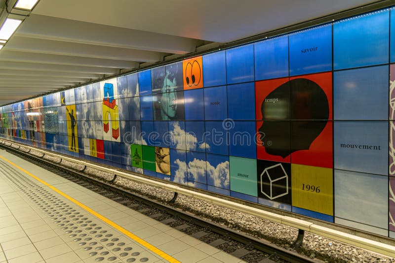 Heysel underground metro station, Atomium, Brussels