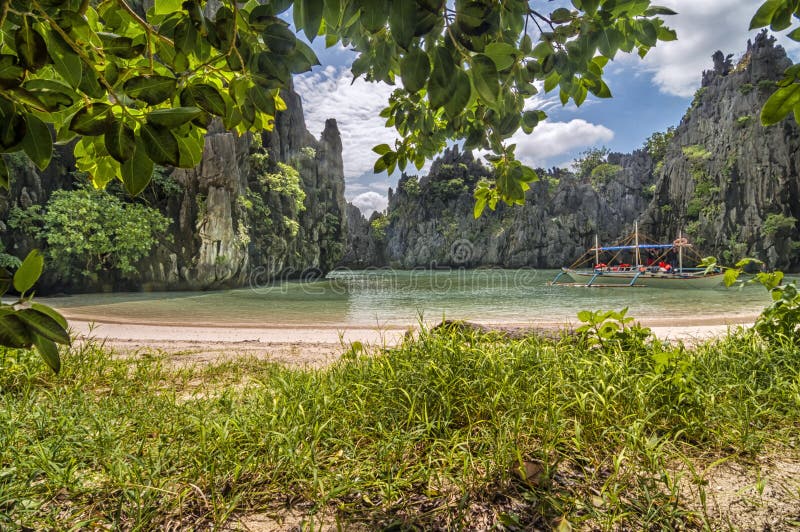 Hidden beach of El Nido, Palawan