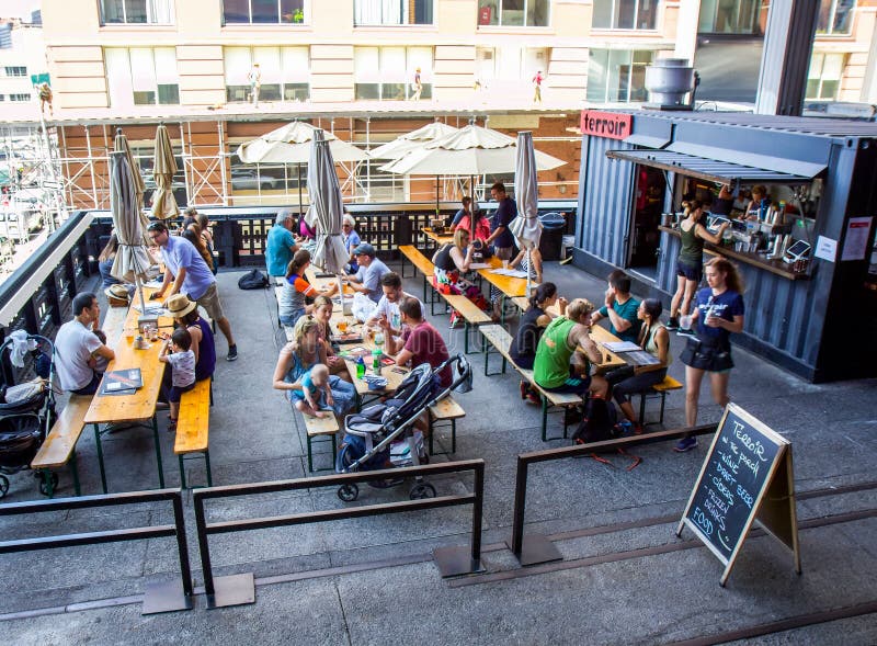 High Line restaurant editorial photo. Image of promenade 97026741