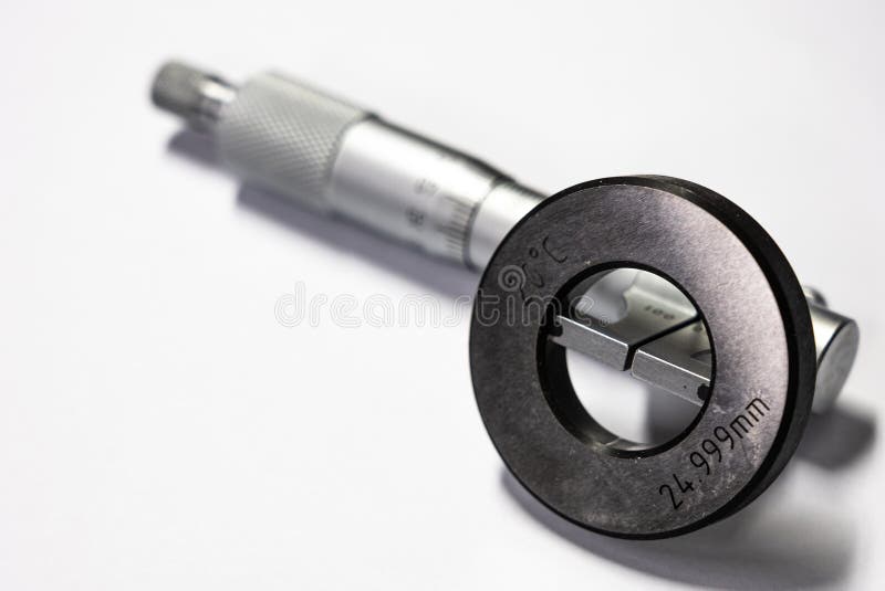 Measurements .. Micrometerthe Mechanic Measurements .. Micrometerthe Mechanic