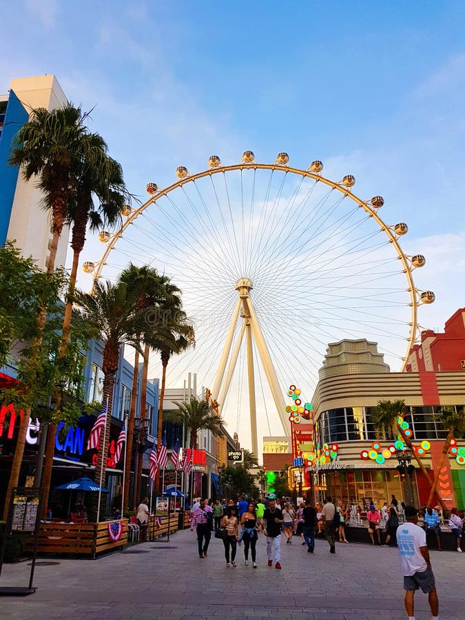 High Roller, Las Vegas, Sunset Lights Effect Editorial Photography