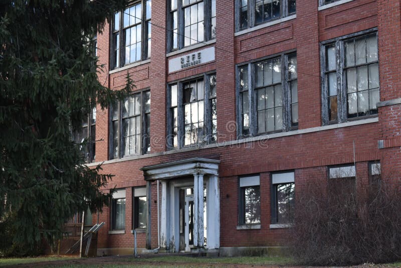 High School Shinnston Im Shinnston West Virginia Stockbild Bild von