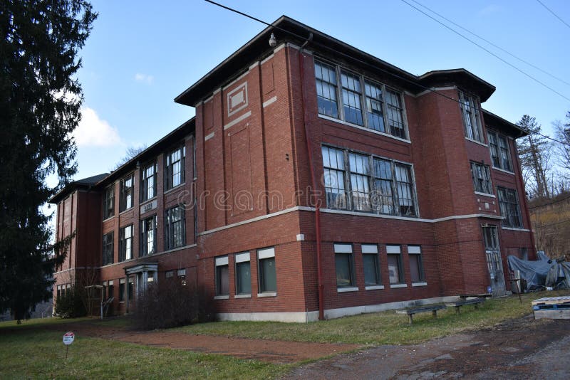 High School Shinnston Im Shinnston West Virginia Stockbild Bild von