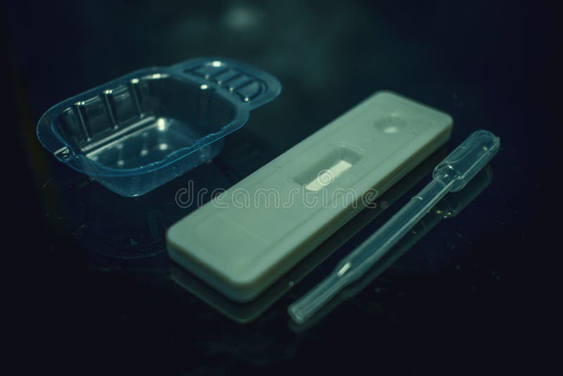 Hoogtechnische laboratoriumapparatuur gebruikt in het in-vitrofertilisatieproces, eicelpunctieprocedure, Laboratoriumbevruchting v royalty-vrije stock fotografie