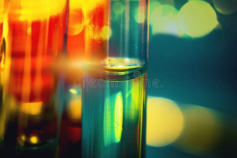 High-tech die laboratoriummateriaal in de bemestingsprocédé Bemesting in vitro van het de procedurelaboratorium van de eiherwinni stock foto's