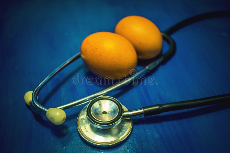 Hoogtechnische laboratoriumapparatuur gebruikt in het in-vitrofertilisatieproces, eicelpunctieprocedure, Laboratoriumbevruchting v stock foto