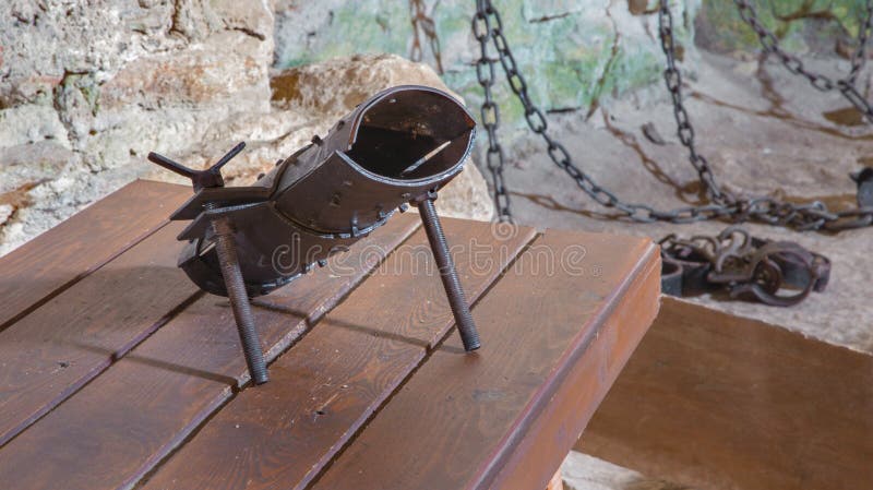Highboot dla tortury od oubliette Spissky astle obraz stock Highboot dla tortury od oubliette Spissky astle obraz stock