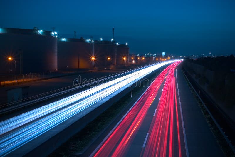 Highway night στοκ φωτογραφία