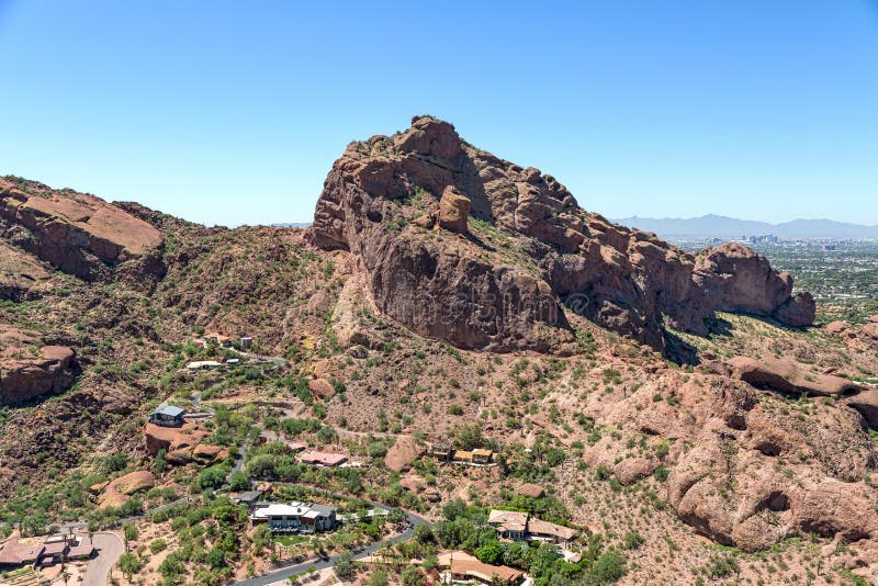 Hiking Camelback Mountain